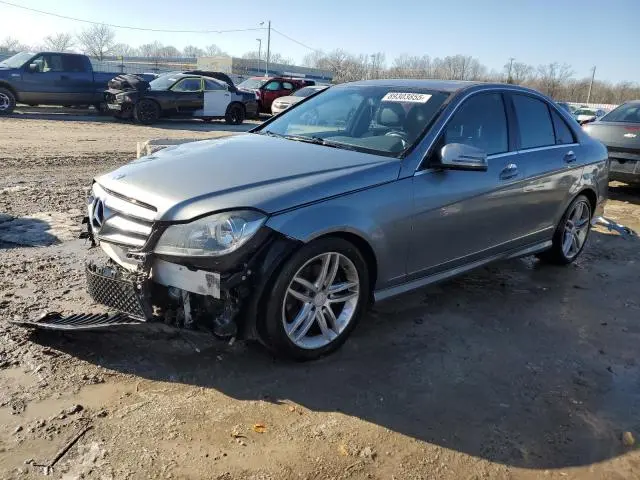 WDDGF8BB8CR201287