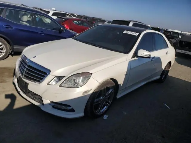 WDDHF5KB5CA609957