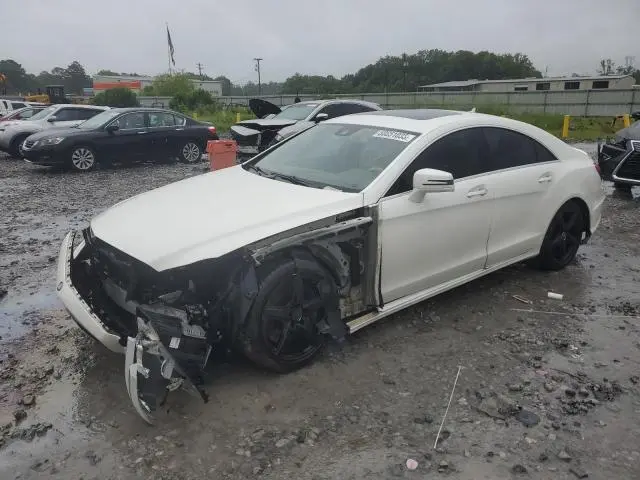 WDDLJ7DB1CA025721