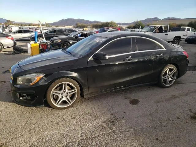 WDDSJ4EB8FN225789
