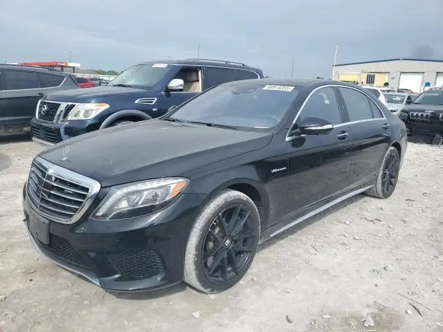 WDDUG7JBXGA226966