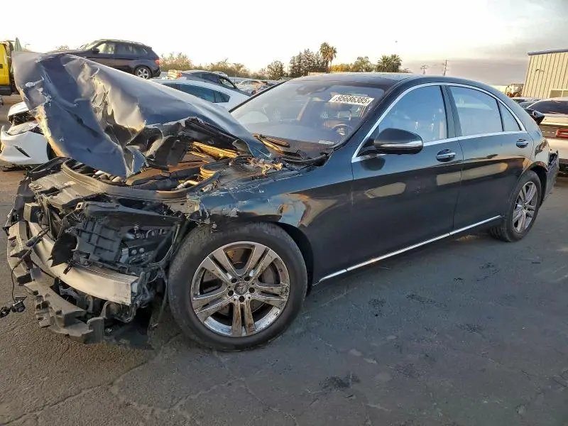 WDDUG8CB4HA300807