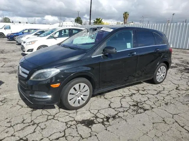 WDDVP9AB4FJ004695