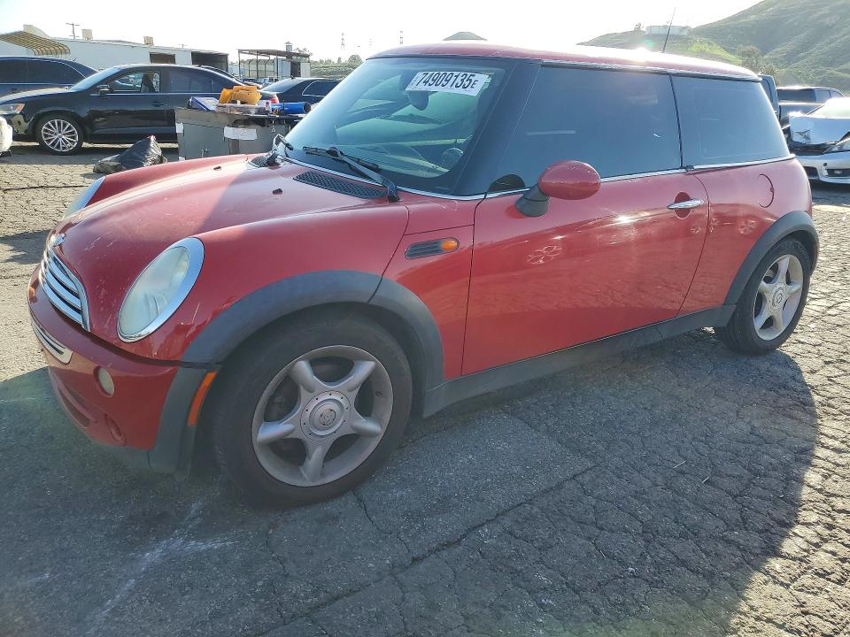 WMWRC33516TK66753