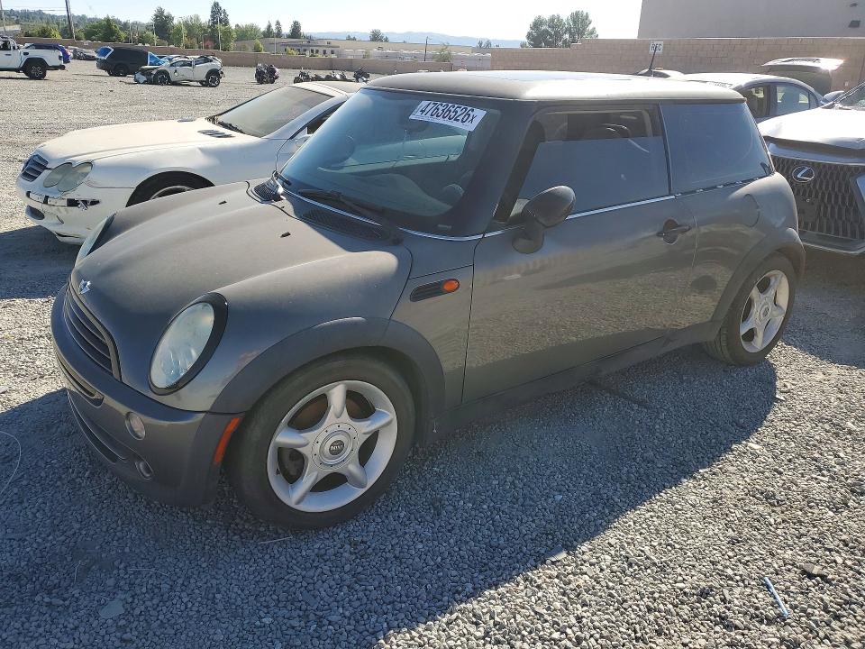 WMWRC33576TJ78774