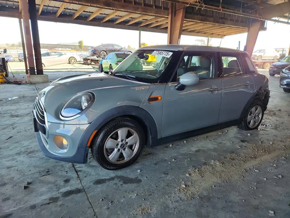 WMWXU1C58K2F82341