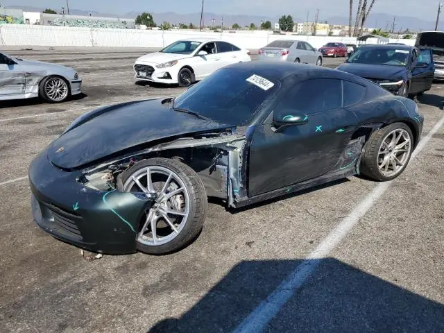 WP0AA2A89JK261618