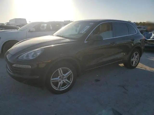 WP1AA2A2XCLA07410