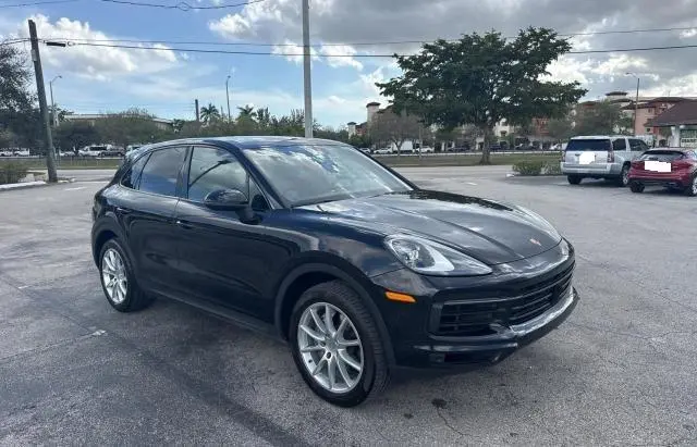 WP1AA2AY3KDA00635
