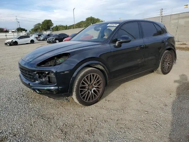 WP1AB2AY5KDA61935