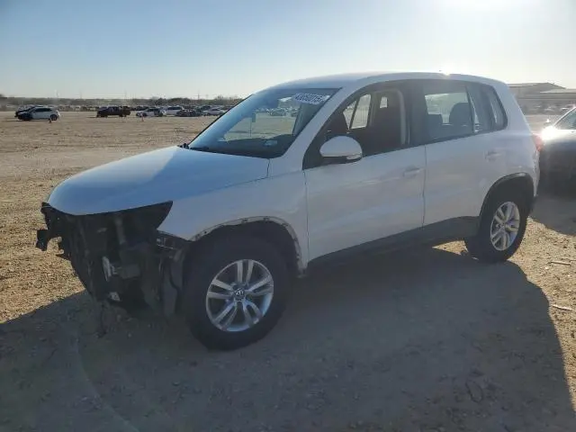 WVGAV3AX3DW596156