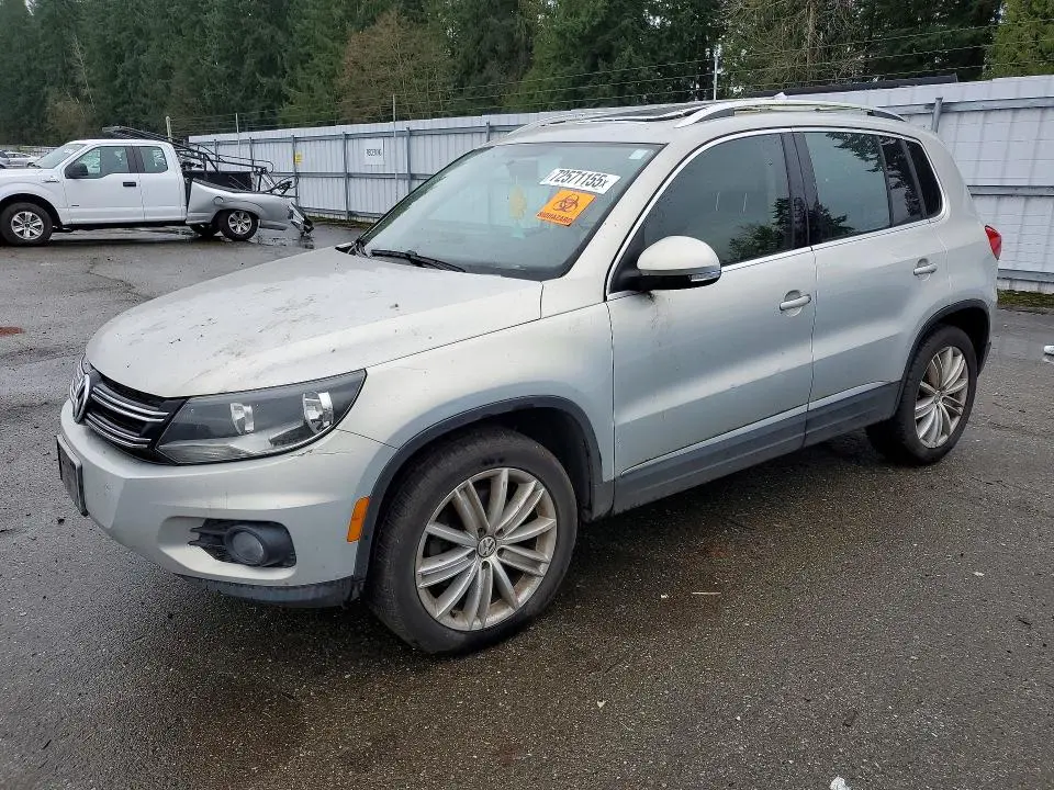 WVGAV7AX1CW590605