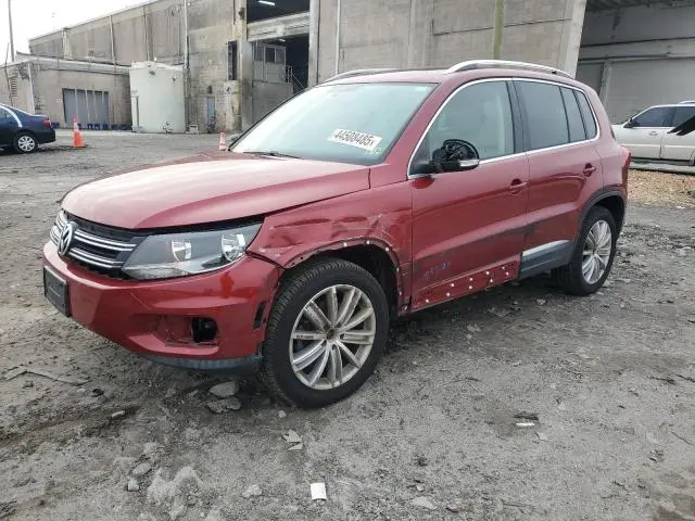 WVGAV7AX2CW004641
