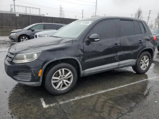 WVGAV7AX2CW551604