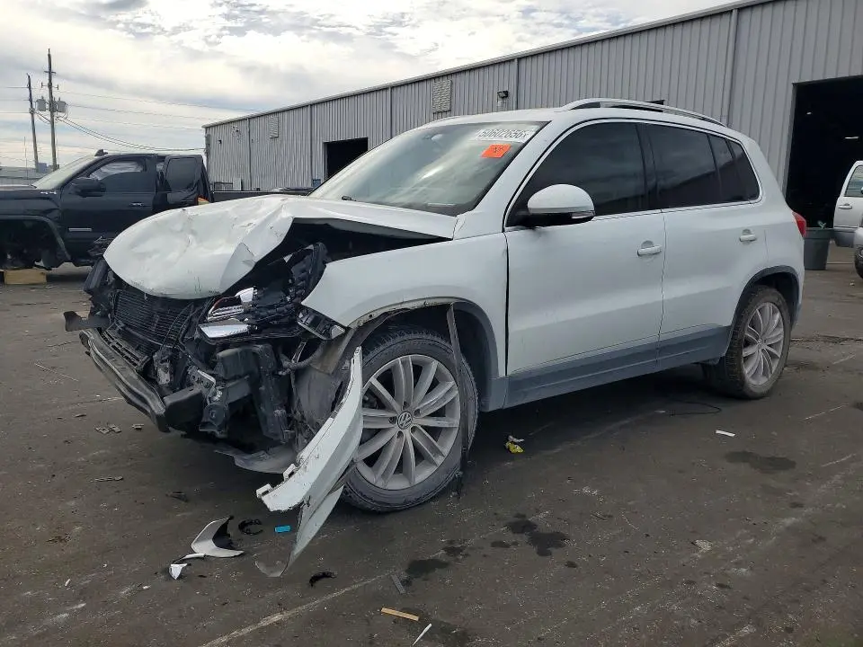 WVGAV7AX2GW540964