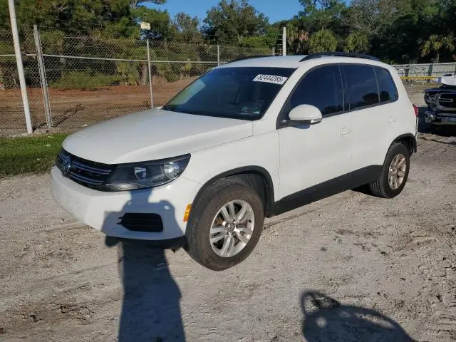 WVGAV7AX5GW607184