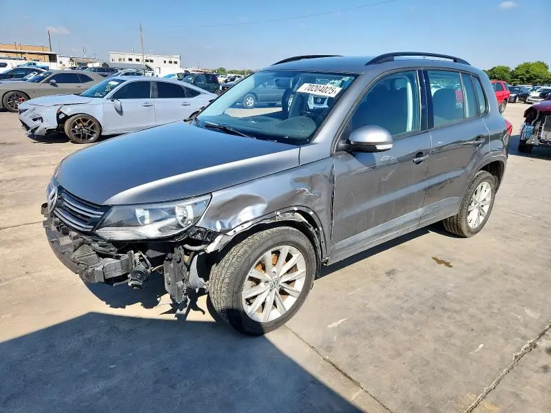 WVGAV7AX5JK004752