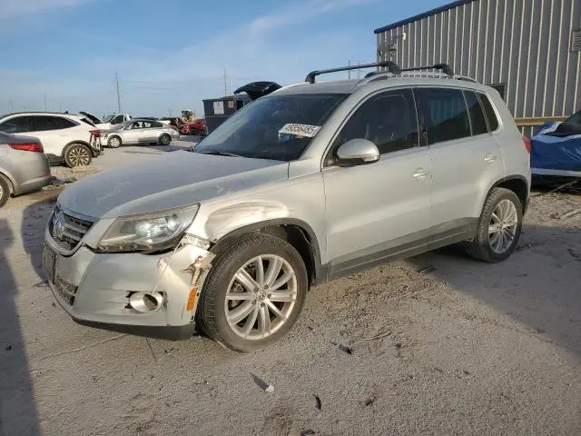 WVGAV7AX8BW542758