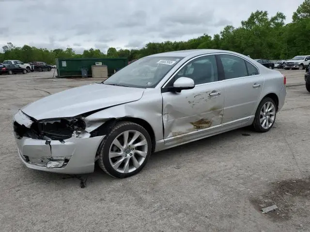 YV126MAD5F1183666