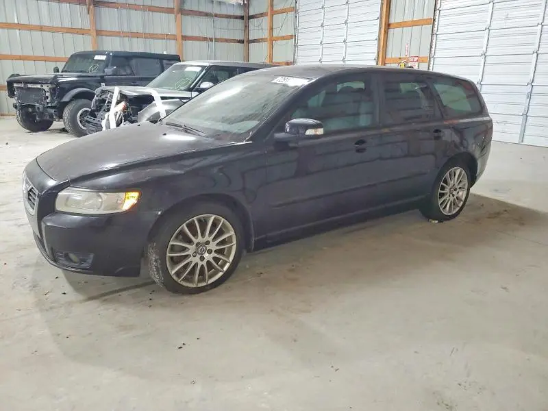 YV1382MW7A2566656