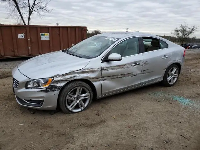YV140MFK6F2337300