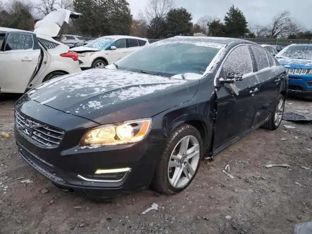 YV140MFK7F2355241