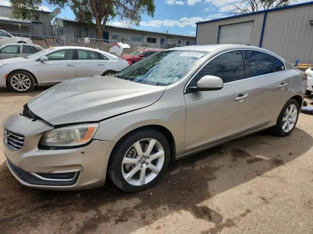 YV1612TK5G1399275