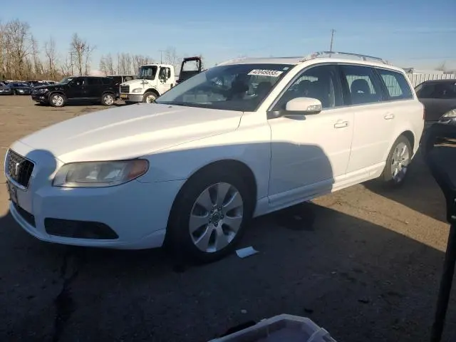 YV1BW982581020102