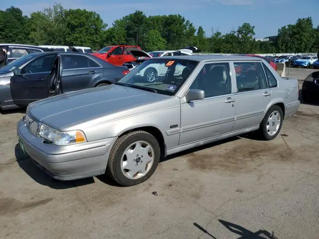YV1KS9603T1079235