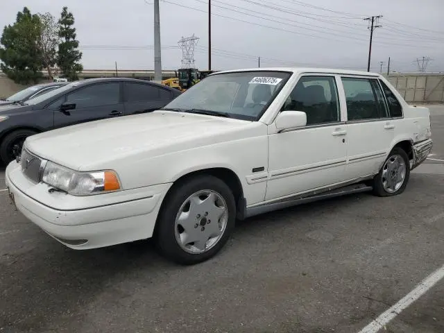 YV1KS9606T1089158