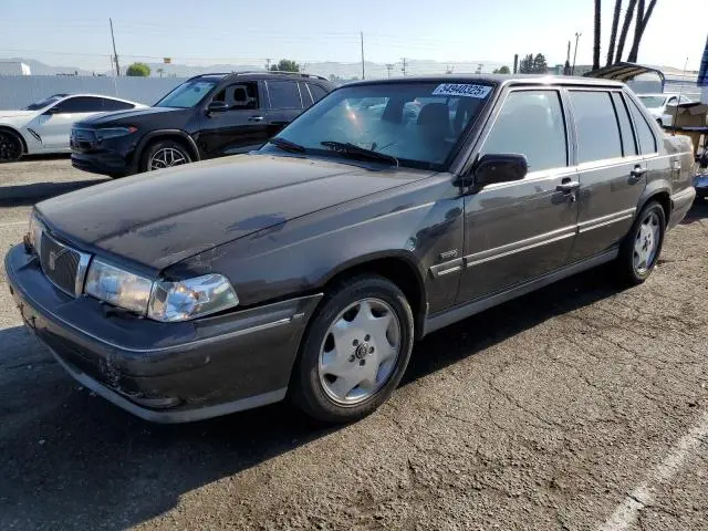 YV1KS9607V1115334