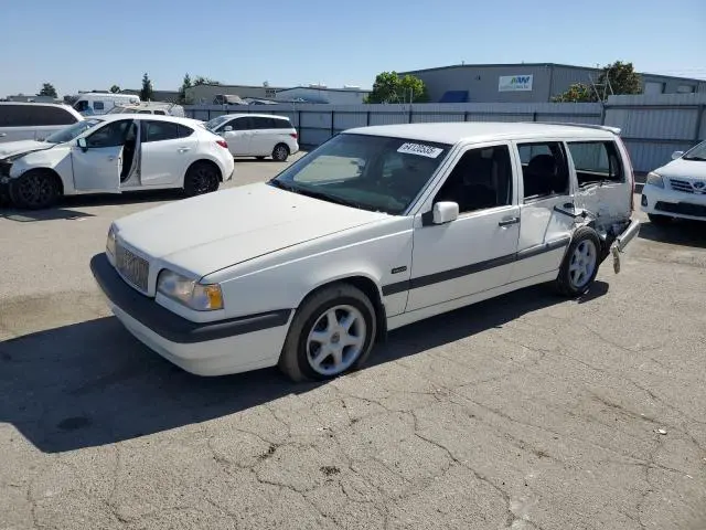 YV1LW5545T2173391