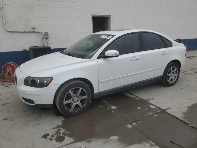 YV1MH682072305347