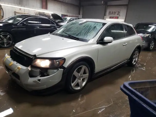 YV1MK672292144389