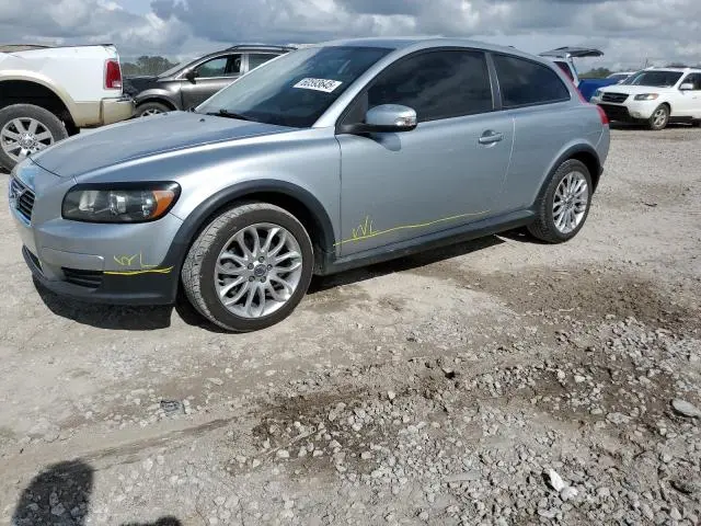 YV1MK672582081027