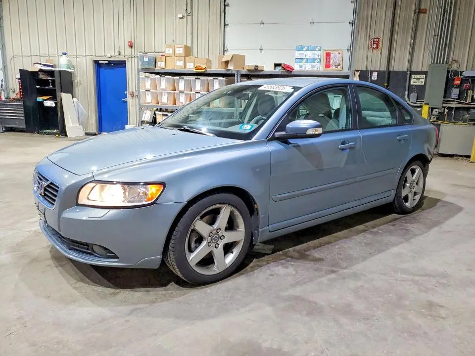 YV1MS390682385929