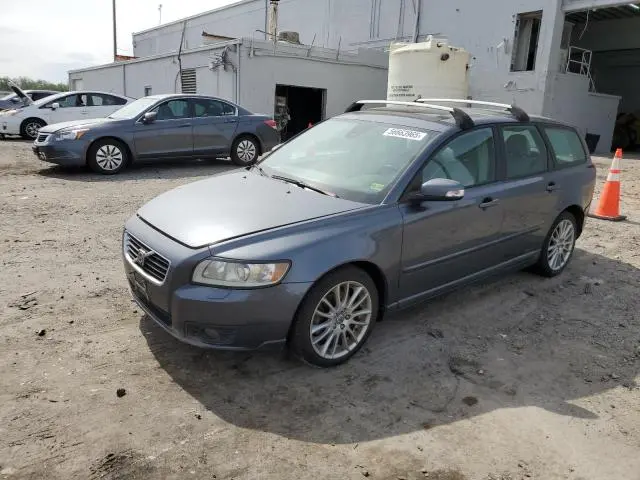 YV1MW382992486777