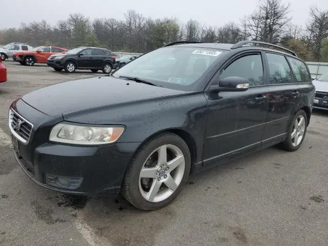 YV1MW390682370125