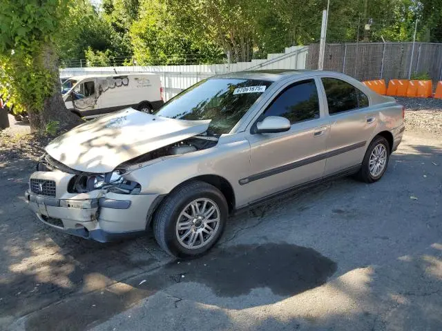 YV1RS64AX32271352