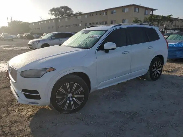 YV4102XK8G1077711
