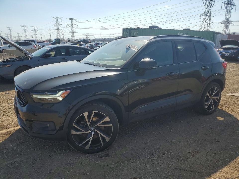 YV4162UM2K2085570