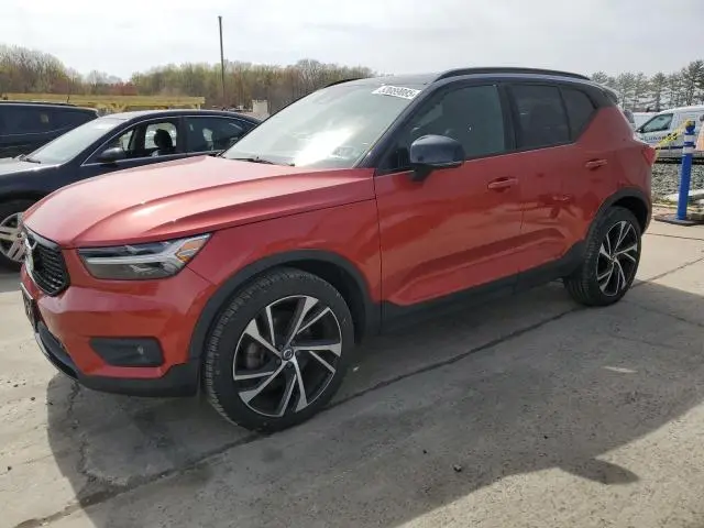 YV4162UM8L2187070