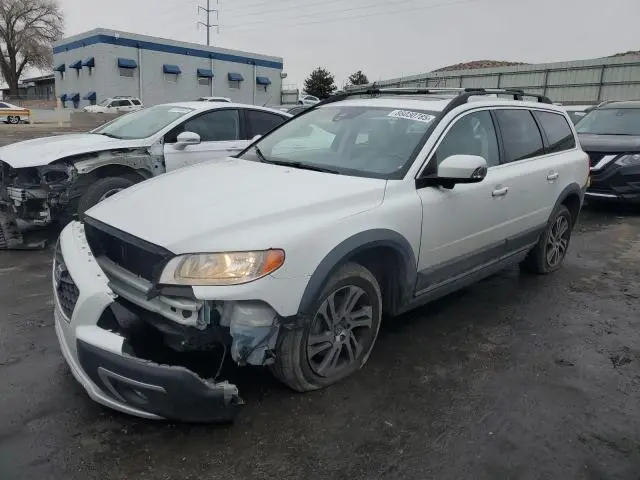 YV440MBK4F1211032