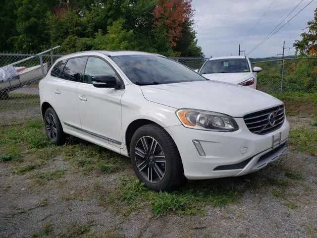 YV440MRR9H2011909