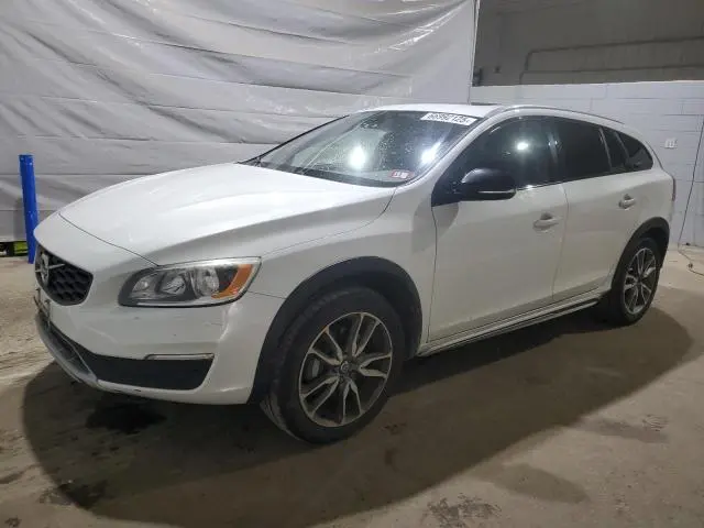 YV440MWK8H1037995