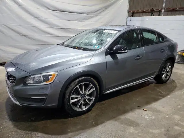 YV4612UM4G2001034