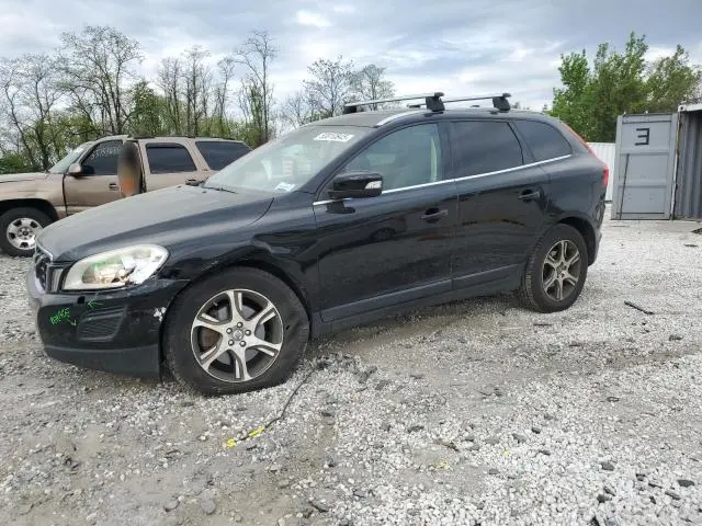 YV4902DZ2D2385046