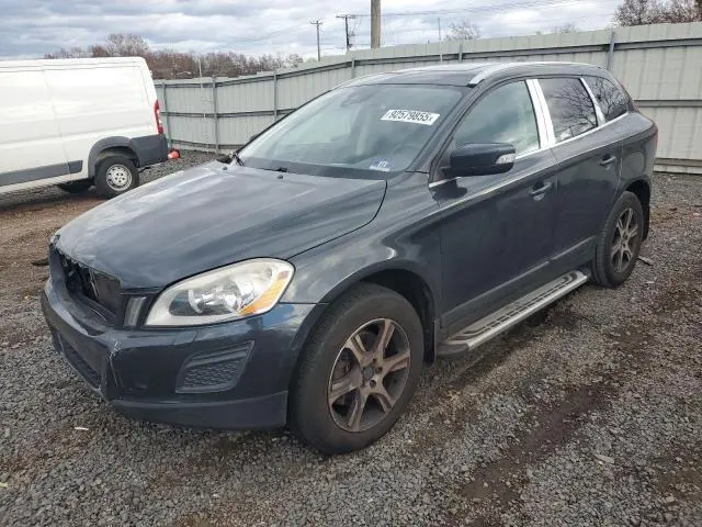 YV4902DZXD2466120
