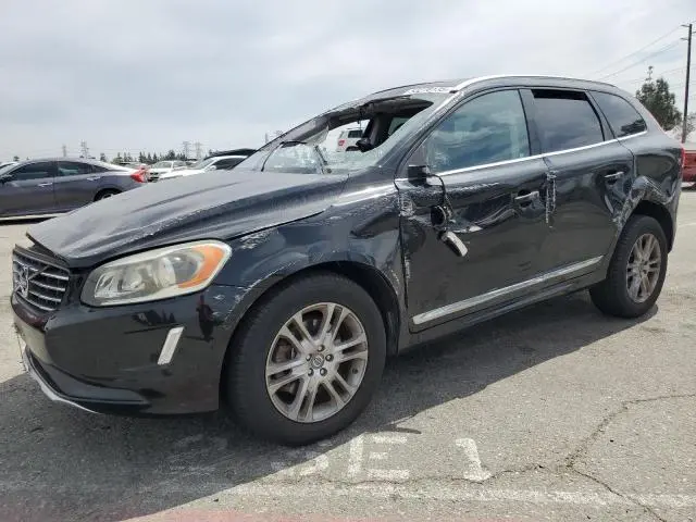 YV4940DL8E2516941