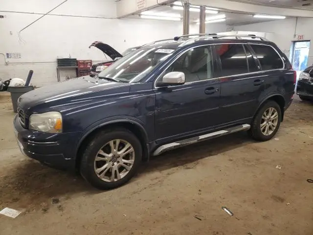 YV4952CZ8E1700748